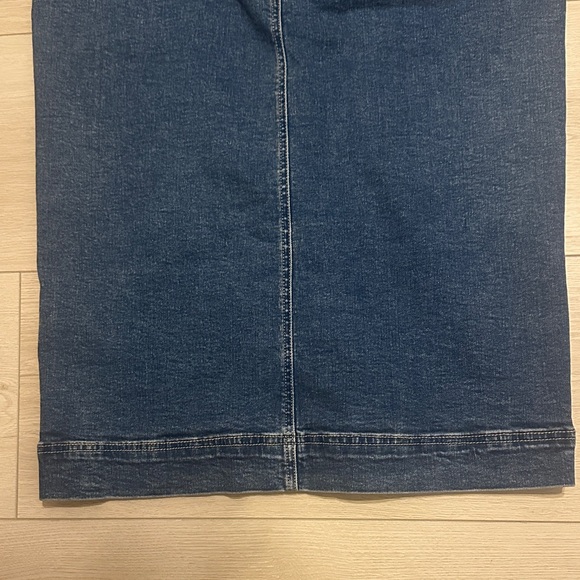 Bagatelle Blue Denim Skirt - Picture 5 of 10